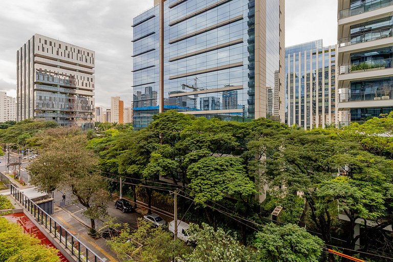 Apto Completo entre Vila Olímpia e Faria Lima