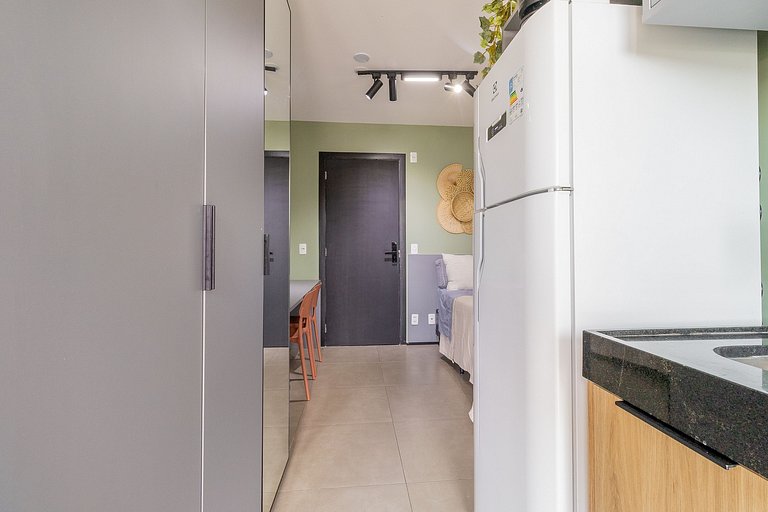 Moema | Varanda e coworking próximo ao metrô