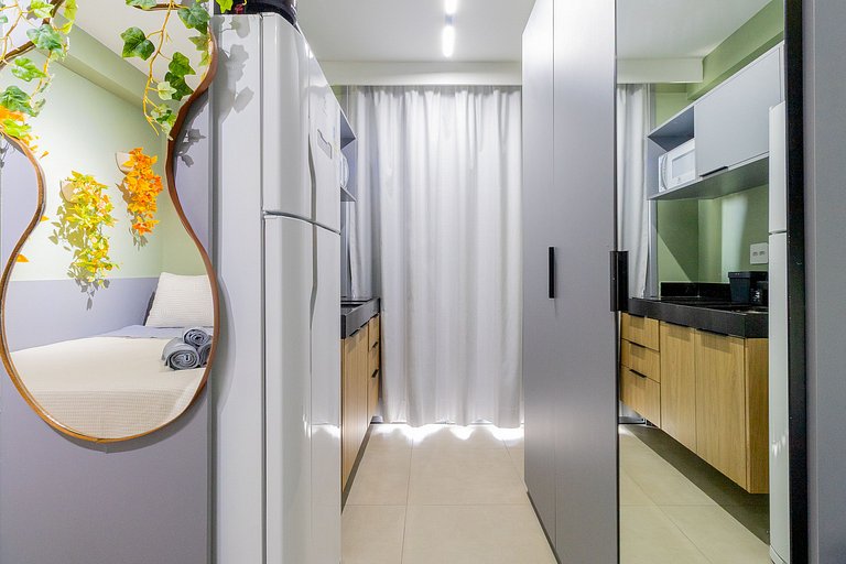 Moema | Varanda e coworking próximo ao metrô