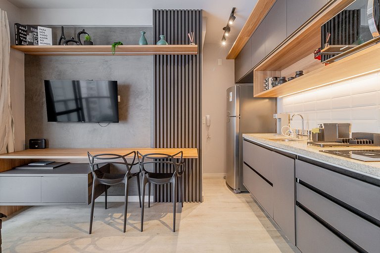 Parkside | Balcony, Pool and Parking | Av.Paulista