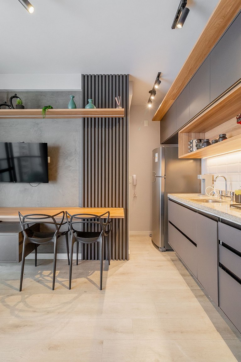 Parkside | Balcony, Pool and Parking | Av.Paulista